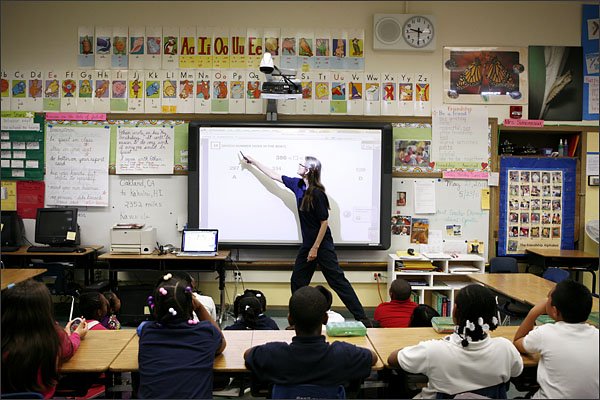 Interactive whiteboards prove to be successful on campuses