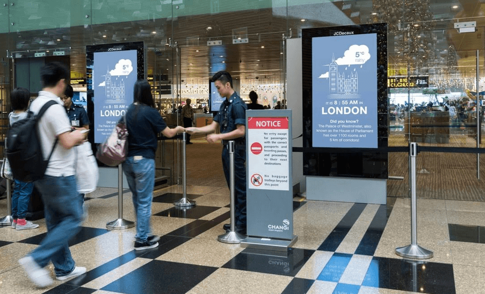 LED Signs in Shopping Mall - LED Craft