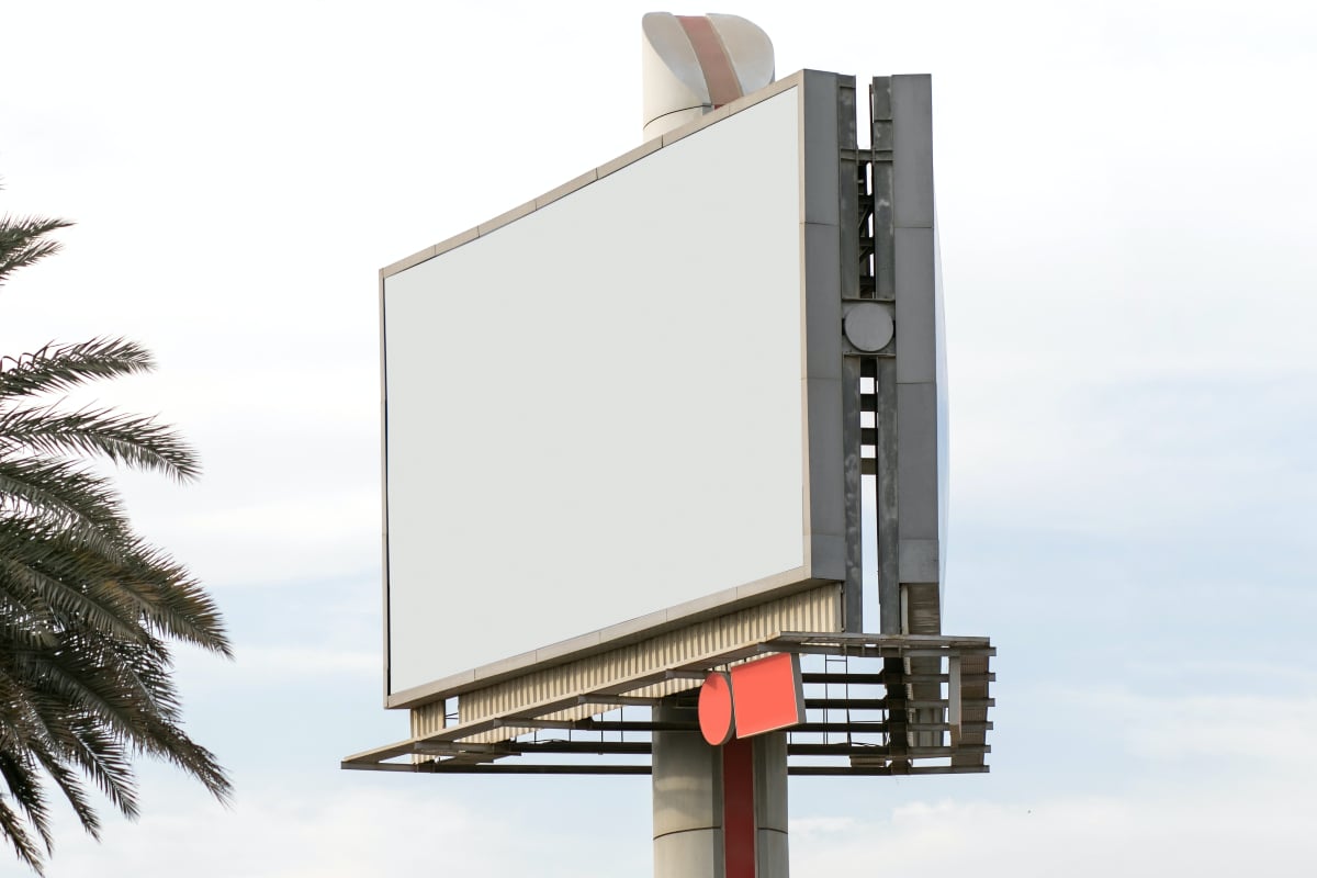 What outdoor digital signs can do for your business