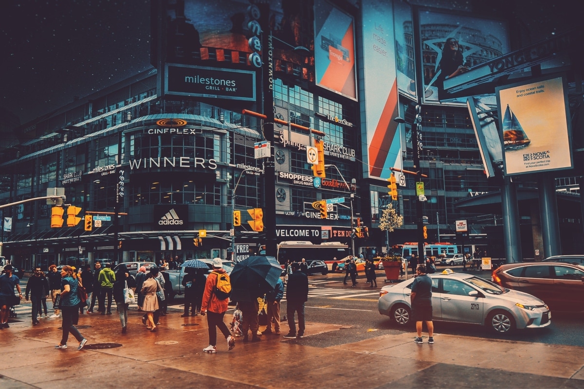 Keys to success in a rapidly changing outdoor digital advertising environment