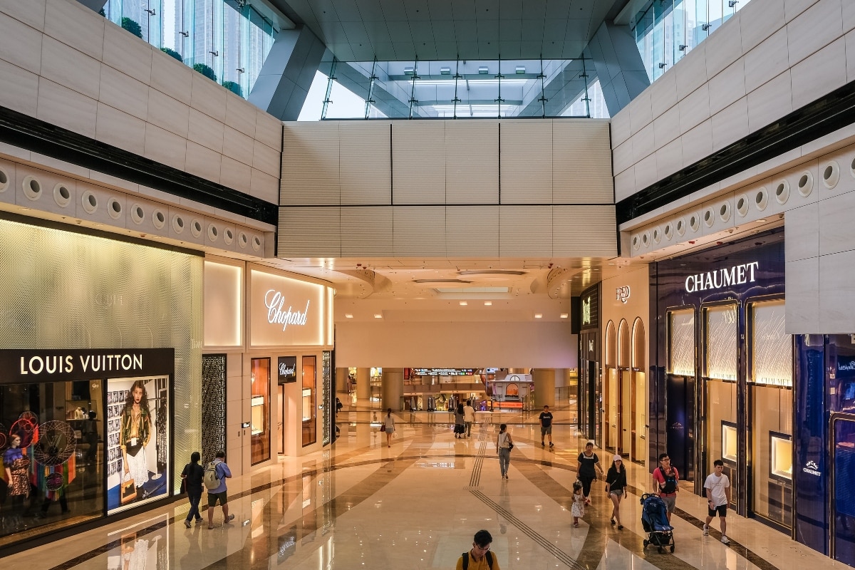 Five effective digital signage strategies for the upcoming holiday season