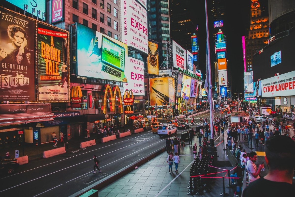 2023 Trends in Digital Signage