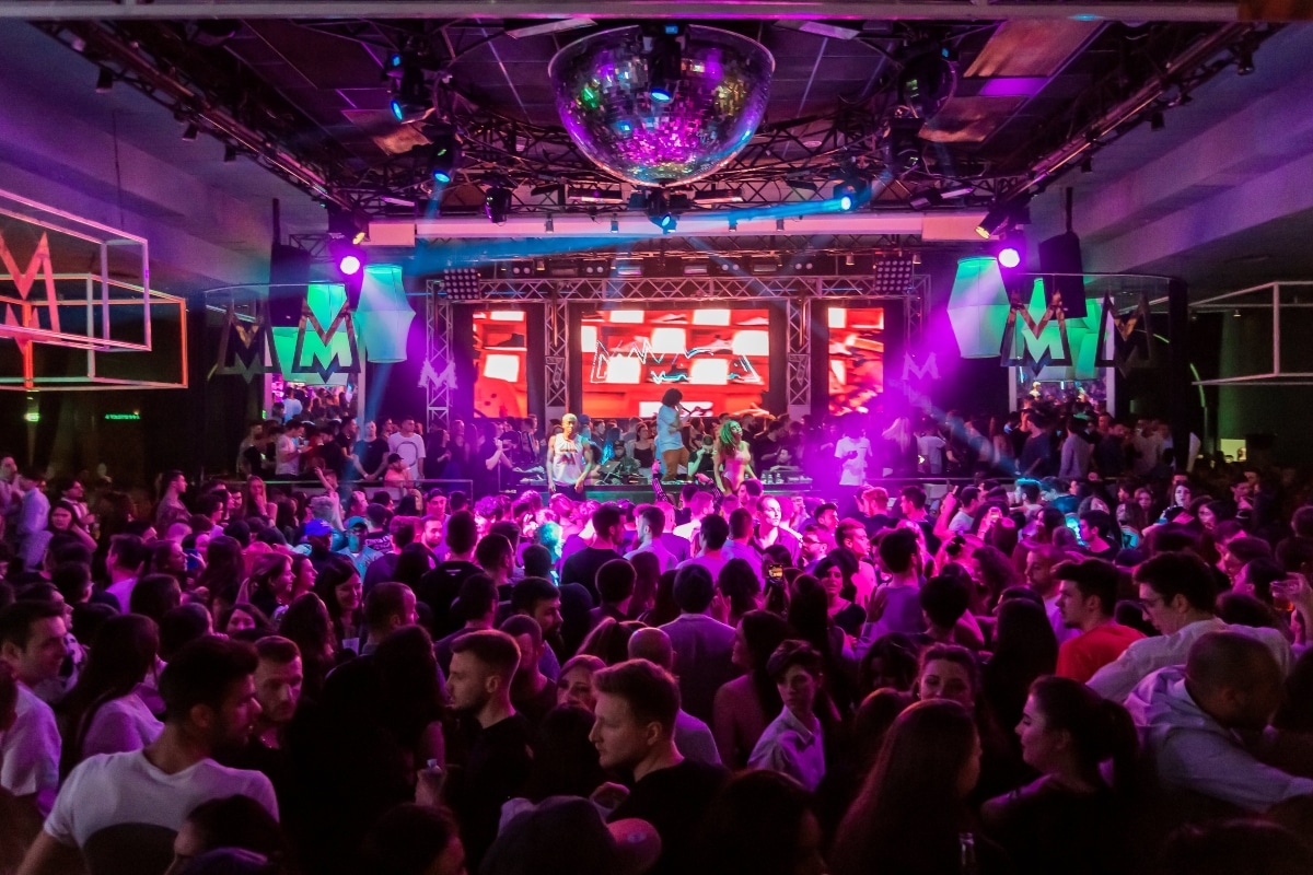 Stage rental LED signs that vibe with the best of tunes