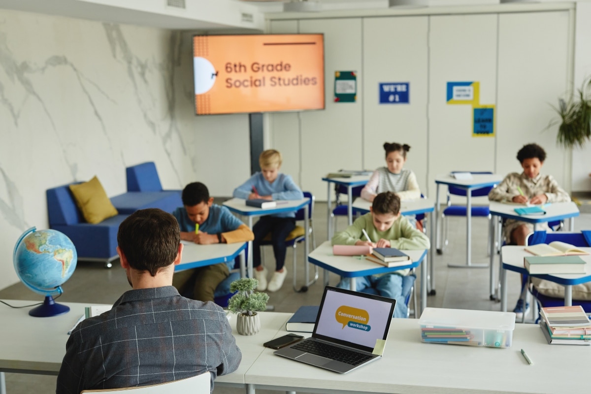 Benefits of LED signage in schools and educational institutions
