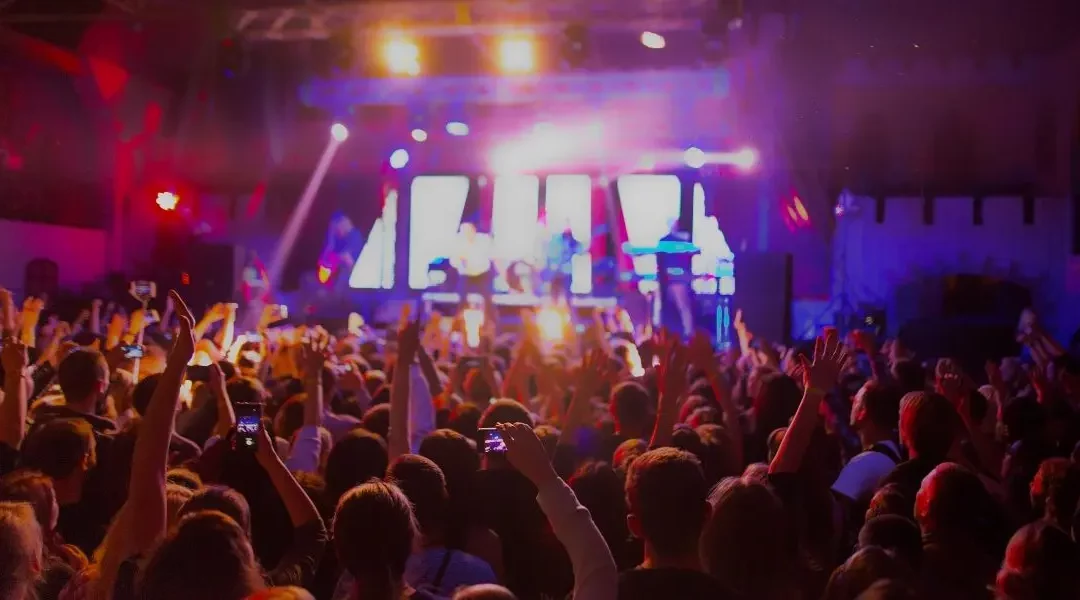 8 Creative Uses for Mobile LED Signs at Events and Festivals